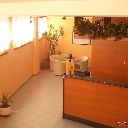 Hotel Naviglio Grande 3*