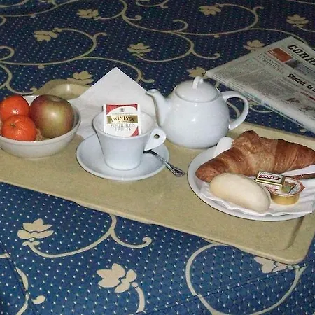 Hotel Naviglio Grande 3*