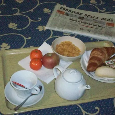 Naviglio Grande Hotel 3*